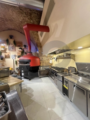 high-traffic area/fully equipped and furnished/ MAR MIKHAEL, BEIRUT/مار مخايل/REF#HJ141618 — 4