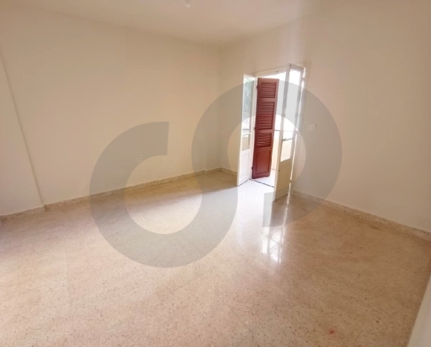 Spacious renovated apartment/prime unit/Baabda/Ain El Remmaneh-عين الرمانة/REF#CG141604 — 3