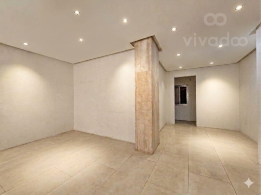 محل تجاري للبيع في الحمرا موقع حيوي | Commercial Store for Sale in Hamra — 3