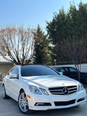 Mercedes Benz E Class 2010