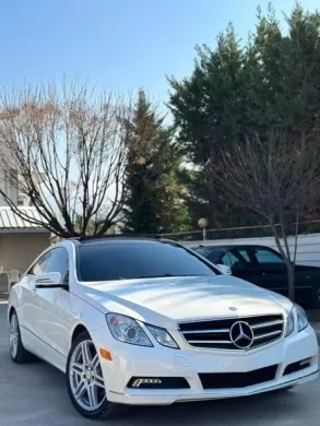 Mercedes Benz E Class 2010
