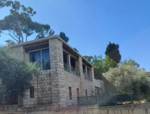 Land with Traditional House For Sale in Prime Location in Bikfaya