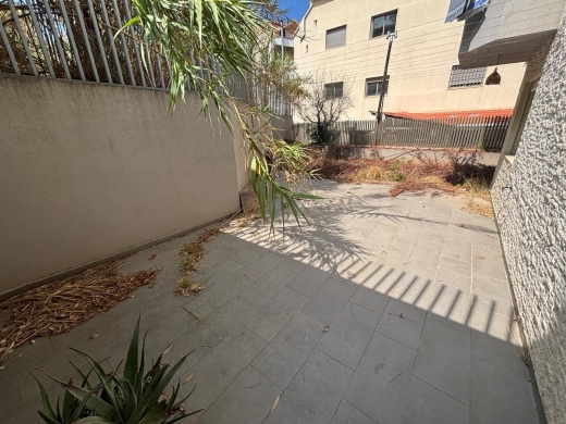 Apartment With Garden & terrace For Rent in Mazraat Yachouh — 7