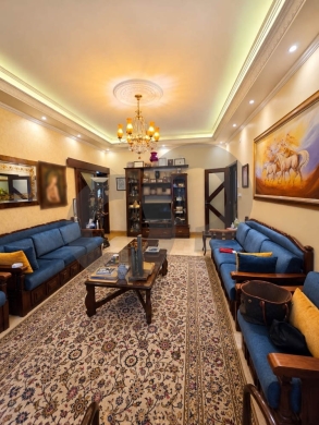 Fully decorated/well-maintained building/prime location/Ras Beirut,beirut/رأس بي… — 4