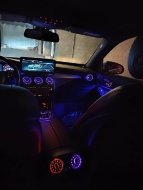 Mercedes-Benz GLC 300 4 Matic 2018 — 4