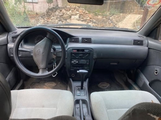 Nissan Sunny 1996 — 5
