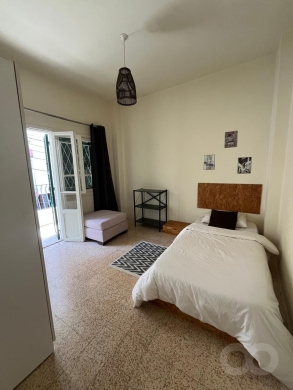 شقة مفروشة بالكامل للايجار في الاشرفية الرميل | Fully Renovated and Furnished Apartment f… — 9