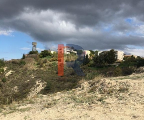 R9-4018 Land for Sale in Kfarhazir Koura | 1,170 m² | Sea View — 2