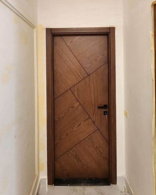 Moisture-resistant oak veneer doors — 4