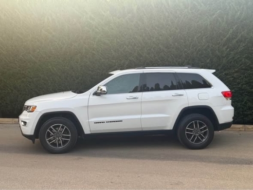 2019 Jeep Grand Cherokee Limited — 4