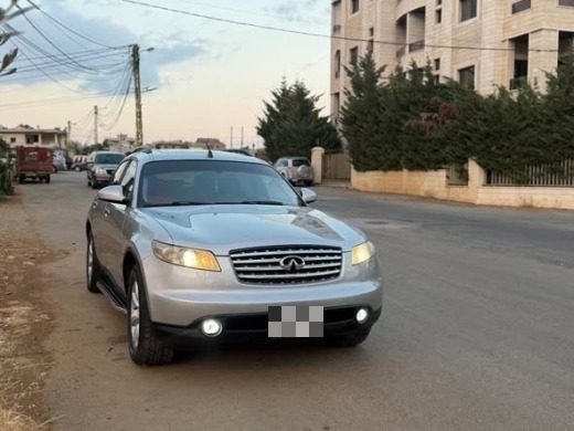 Infiniti FX35 V6 2004 — 2