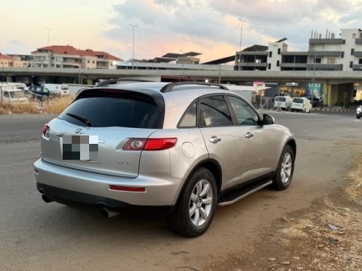Infiniti FX35 V6 2004 — 3