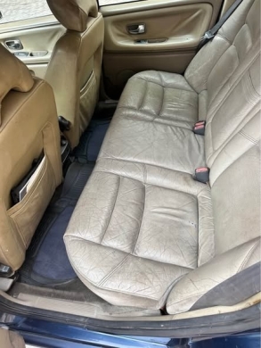 Volvo S70 Model 2000 — 5