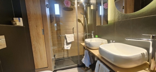 Luxurious Modern High-End Apartment For Rent In Mar Takla — 11