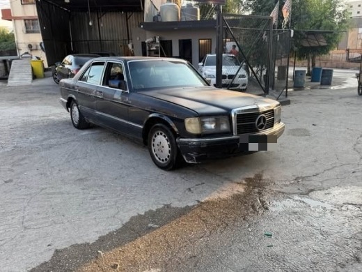 Mercedes-Benz E 300 Model 1986 — 3