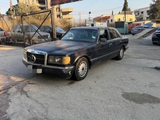 Mercedes-Benz E 300 Model 1986