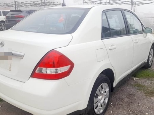 Nissan Tida 2010 Full Option — 3