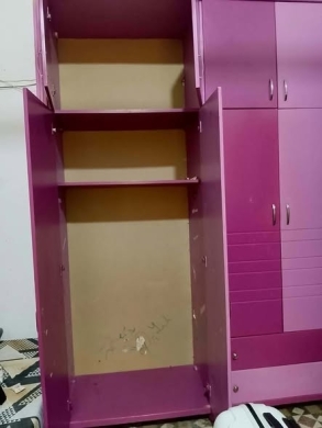 Girls bedroom set with bunk beds and wardrobe — 2