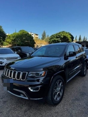 Jeep Grand Cherokee Sterling Edition 2018 — 3