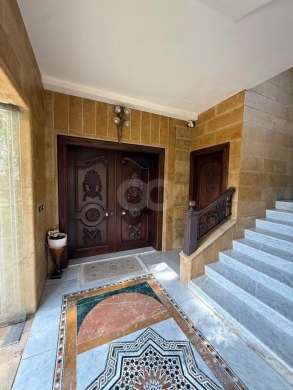 فيلا فخمة للبيع في المشرف مساحة واسعة | Luxury Villa for Sale in Mechref Prime Location — 5