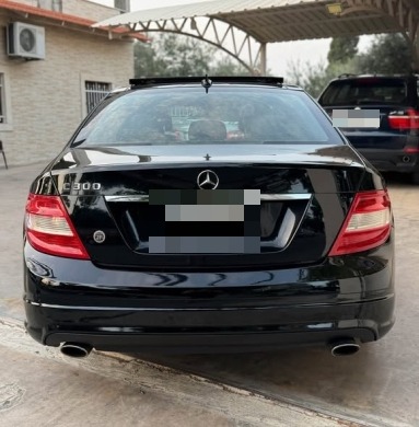Mercedes C300 2009 — 4
