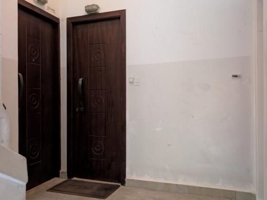 Exclusive!! 4-Bedroom Apartment For Sale in Achrafieh, El Saydeh — 5