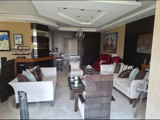 شقة للبيع في الحازمية مارتقلا | Apartment for Sale in Hazmieh Martakla — 6