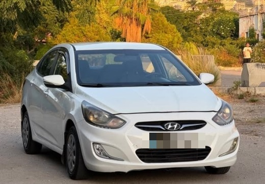 Hyundai Accent 2013 — 3
