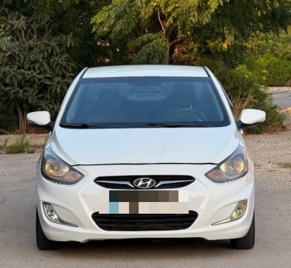 Hyundai Accent 2013
