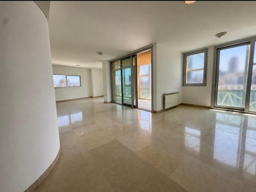 High-End 2-Bedroom Apartment For Rent in Down Town