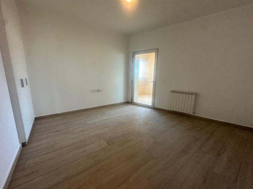High-End 2-Bedroom Apartment For Rent in Down Town — 3