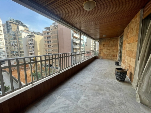 Spacious Apartment For Sale in Verdun, Beirut — 2