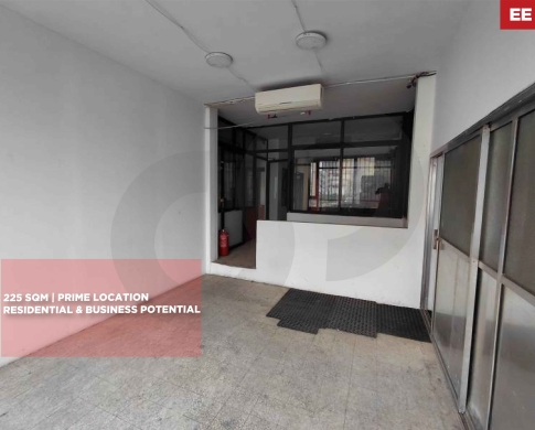 IDEAL FOR RESIDENTIAL OR WORKSHOP USE/ARMENIA STREET,BOURJ HAMMOUD,METN/ برج حمود/ Prime Location/REF#EE141717 !