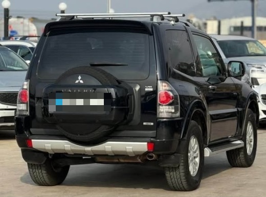 Mitsubishi Pajero Coupe 3.5 V6 2011 — 2