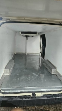 Toyota Hiace Van 2013 Refrigerated — 5
