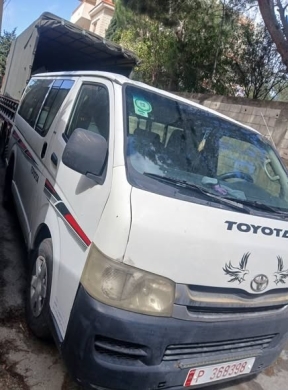 Toyota Hiace Van 2009