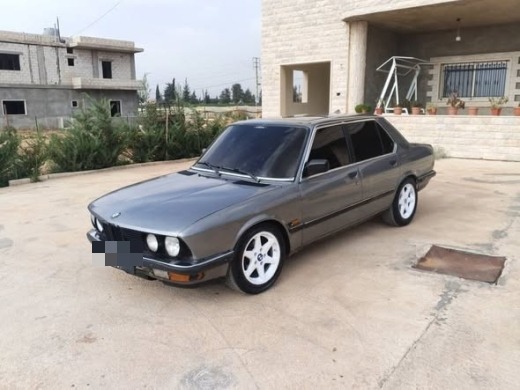 BMW E28 528ia 1986