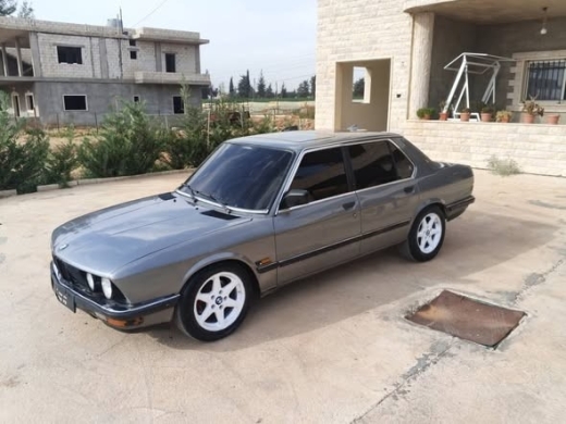 BMW E28 528ia 1986 — 5