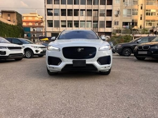 Jaguar F-Pace 2018 S V6 — 2