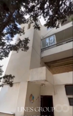 مبنى كامل للبيع في بلاط جبيل فرصة استثمارية | Complete Building for Sale in Blat Jbeil — 2