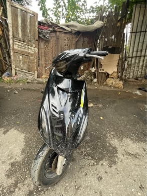 V150 Motorcycle — 3
