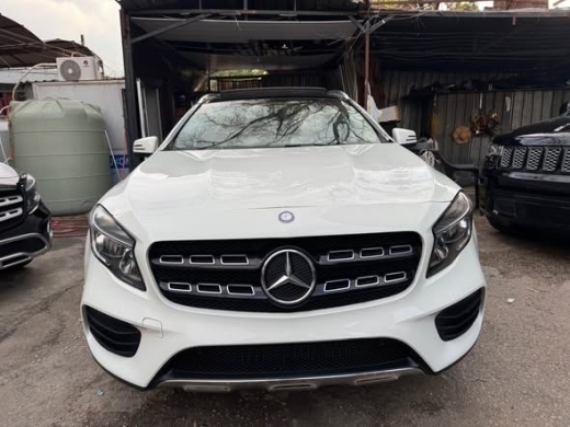 Mercedes GLA250 2018 4matic — 2