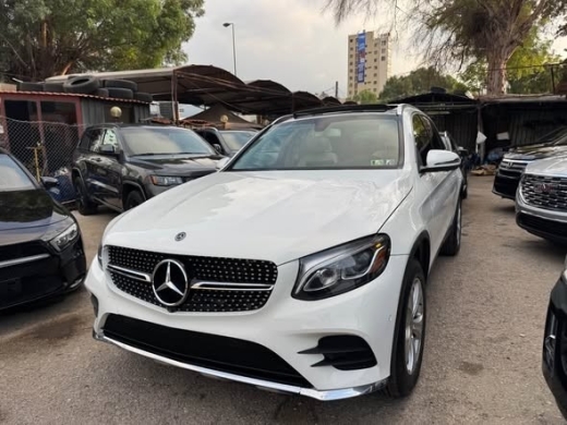 Mercedes GLC300 2018 4matic