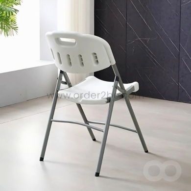 Heavy-Duty Foldable Dining Chair – 200kg, Steel Legs, Stackable for Events & Outdoors — 9