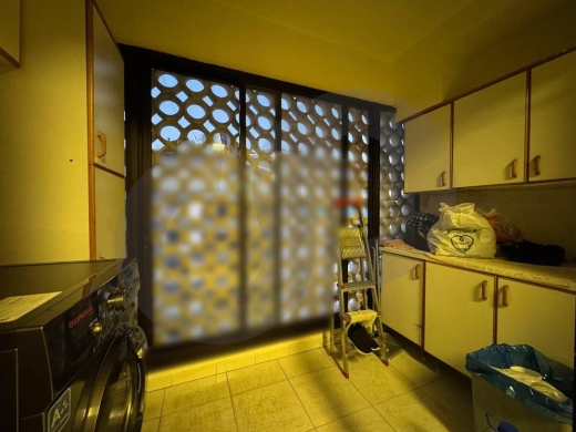 Spacious Apartment for Sale/well-maintained/ZARIF-BEIRUT/ظريف/REF#HT141739 — 12