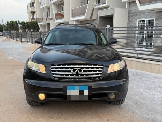Infiniti FX35 2005 — 2