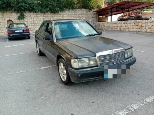 Mercedes 190 1990 — 3