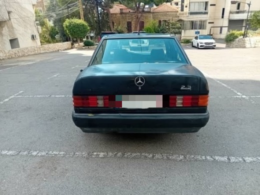 Mercedes 190 1990 — 5