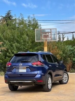 Nissan Rogue 2019 SV AWD — 5