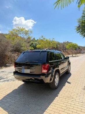 Jeep Cherokee Laredo 2006 V8 — 5